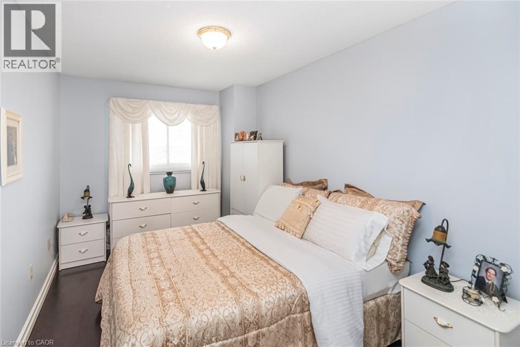 












255 MOUNT ALBION Road Unit# 22

,
Hamilton,




Ontario
L8K6P7

