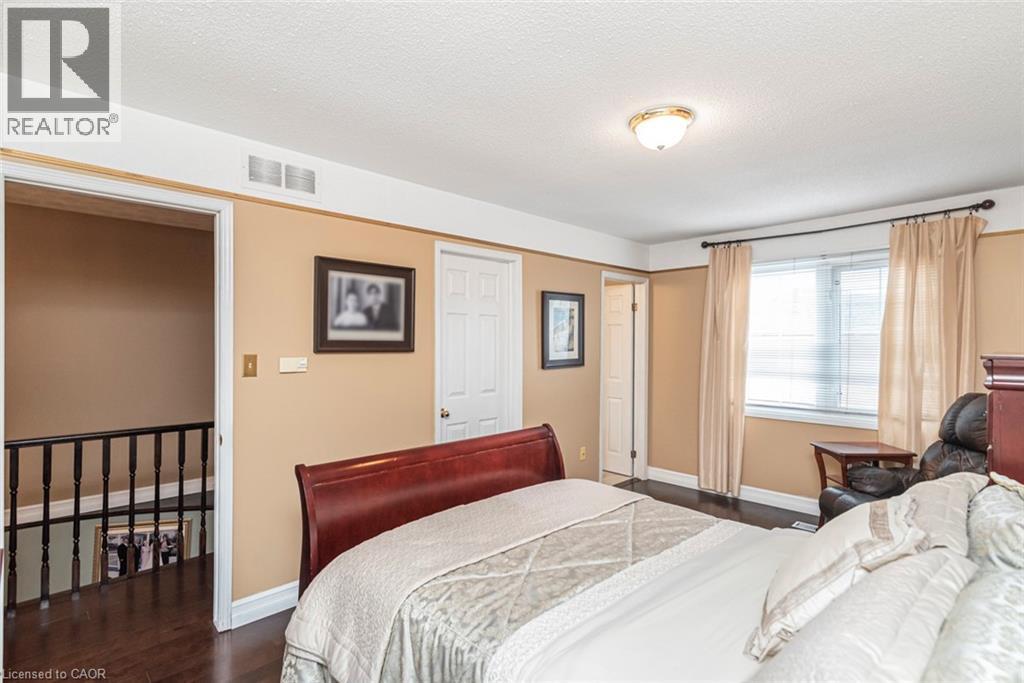 












255 MOUNT ALBION Road Unit# 22

,
Hamilton,




Ontario
L8K6P7

