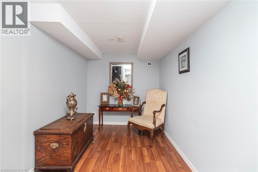 












255 MOUNT ALBION Road Unit# 22

,
Hamilton,




Ontario
L8K6P7

