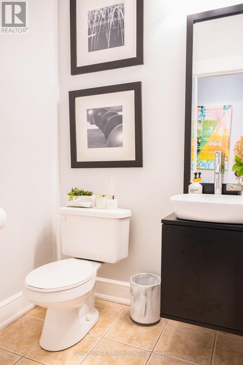 












27 LIGHTHEART DRIVE

,
Caledon,




Ontario
L7C1E3

