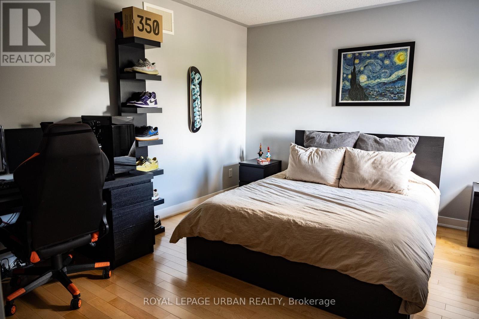 












27 LIGHTHEART DRIVE

,
Caledon,




Ontario
L7C1E3

