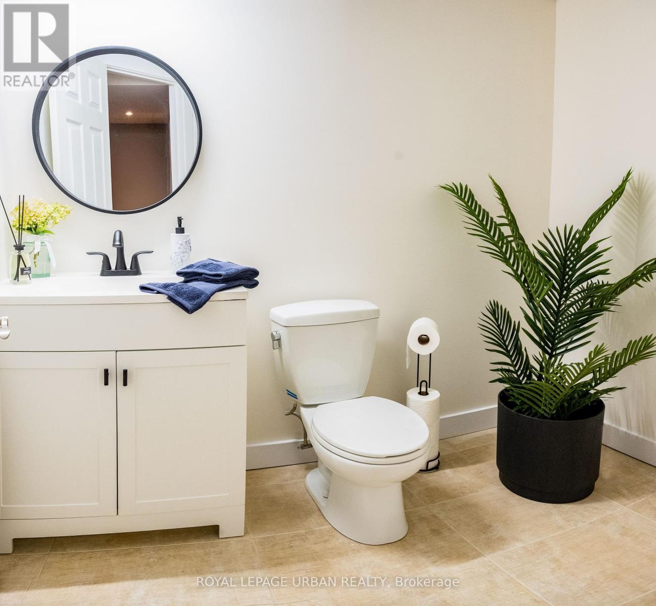 












27 LIGHTHEART DRIVE

,
Caledon,




Ontario
L7C1E3

