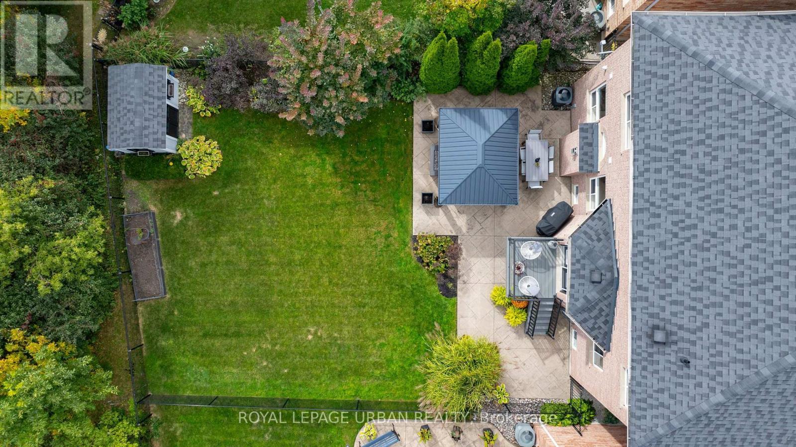 












27 LIGHTHEART DRIVE

,
Caledon,




Ontario
L7C1E3

