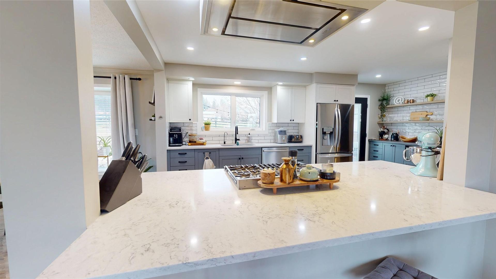 









2211


9th

Street,
Cranbrook,




BC
V1C 6Y7

