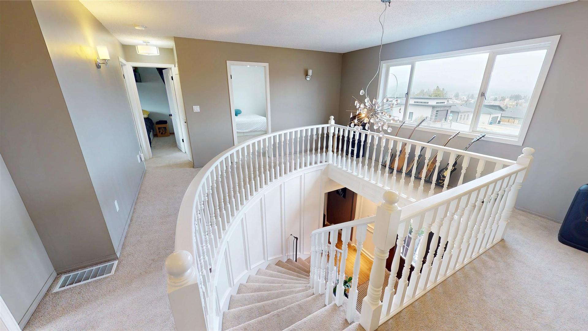 









2211


9th

Street,
Cranbrook,




BC
V1C 6Y7

