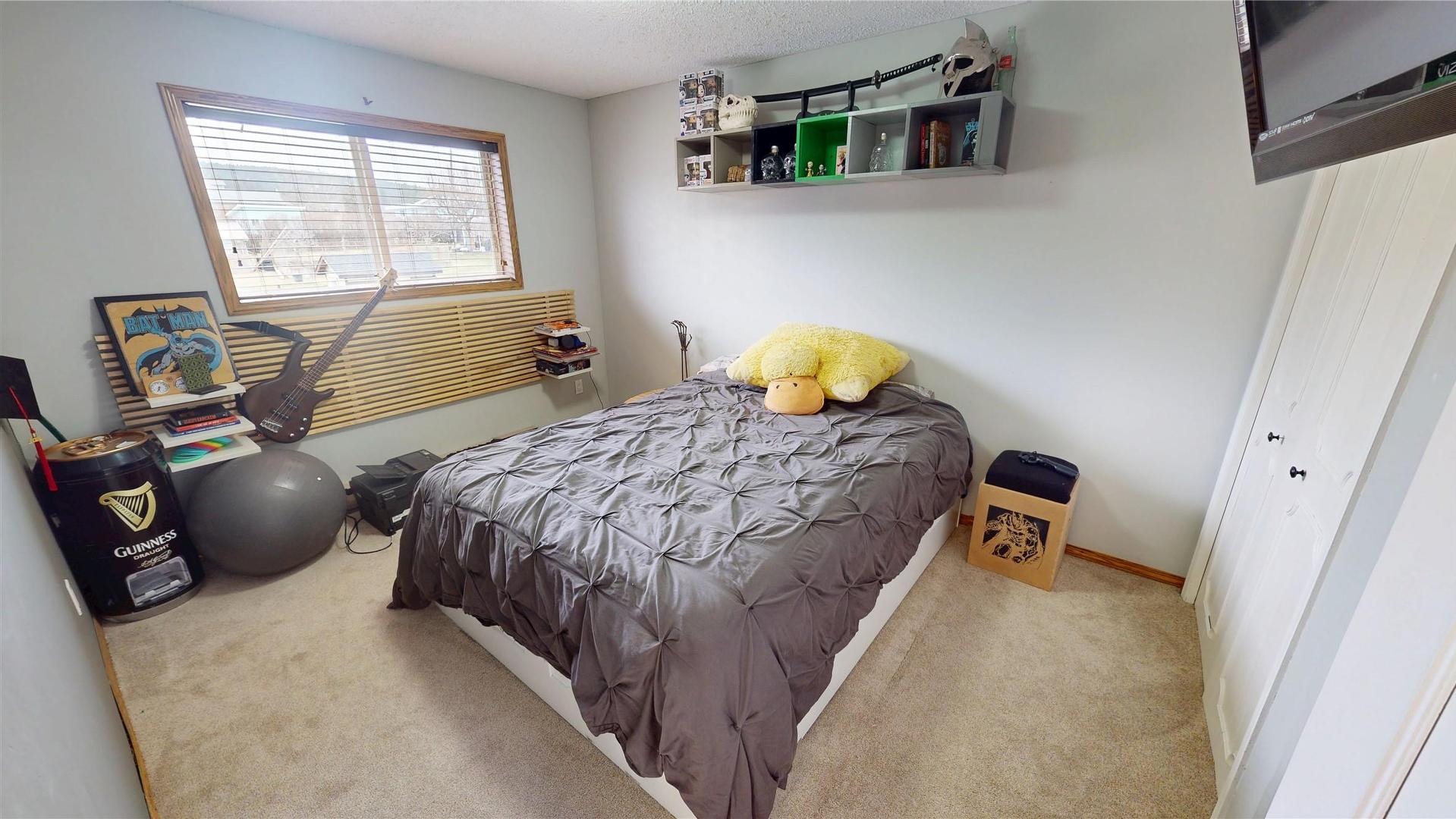 









2211


9th

Street,
Cranbrook,




BC
V1C 6Y7

