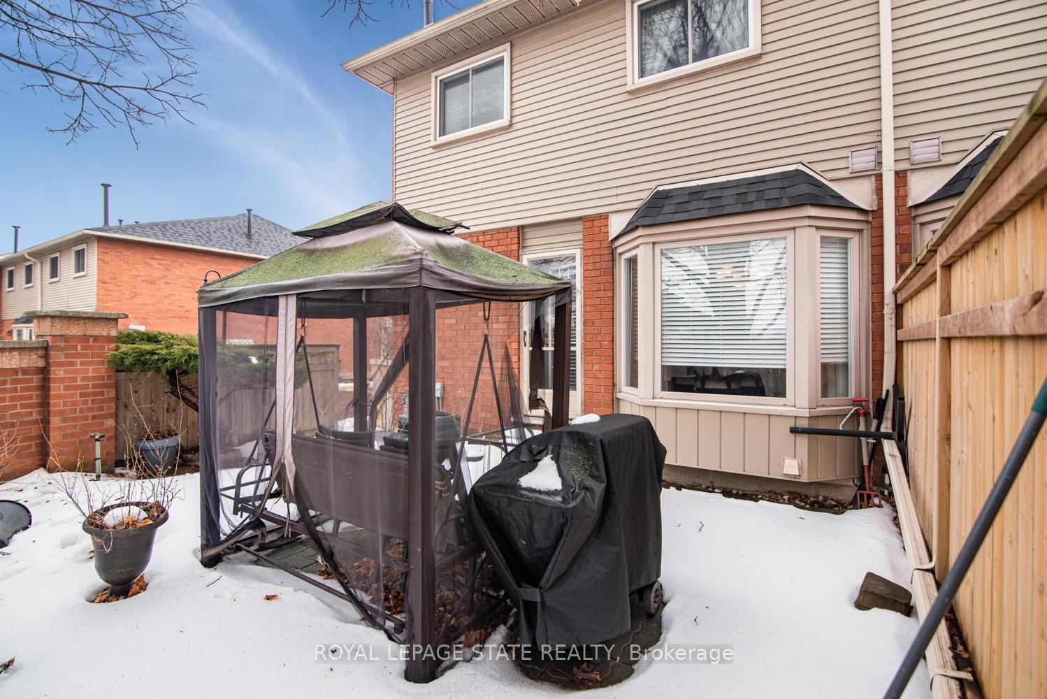 









255


Mount Albion

Road, 22,
Hamilton,




ON
L8K 6P7

