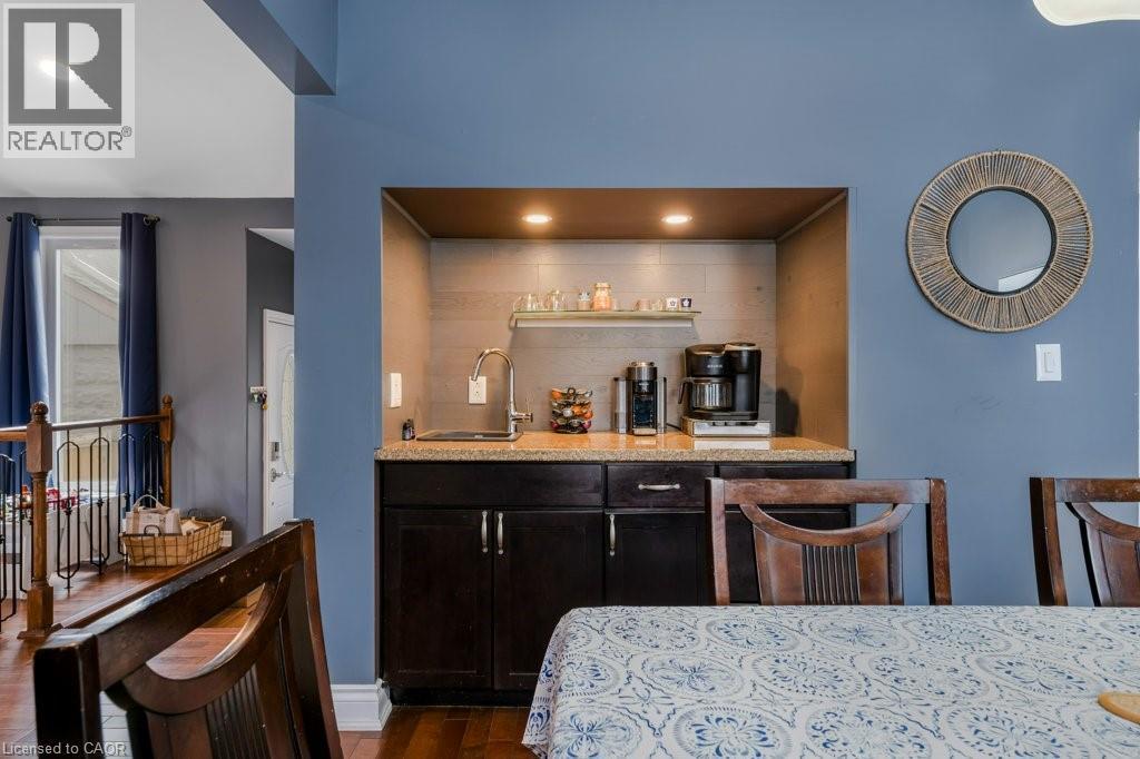 












6782 DORCHESTER Road

,
Niagara Falls,




Ontario
L2G5T9

