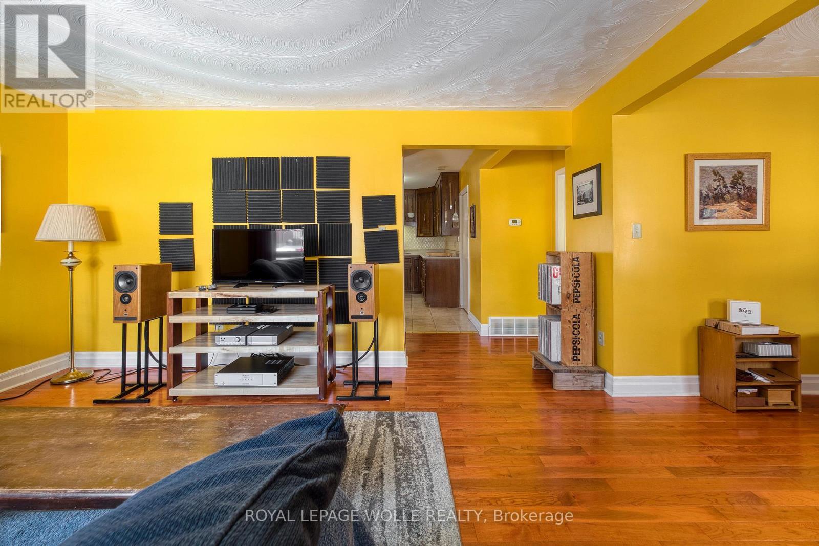 












30 WILLIAMS STREET

,
Wilmot,




Ontario
N3A2C4

