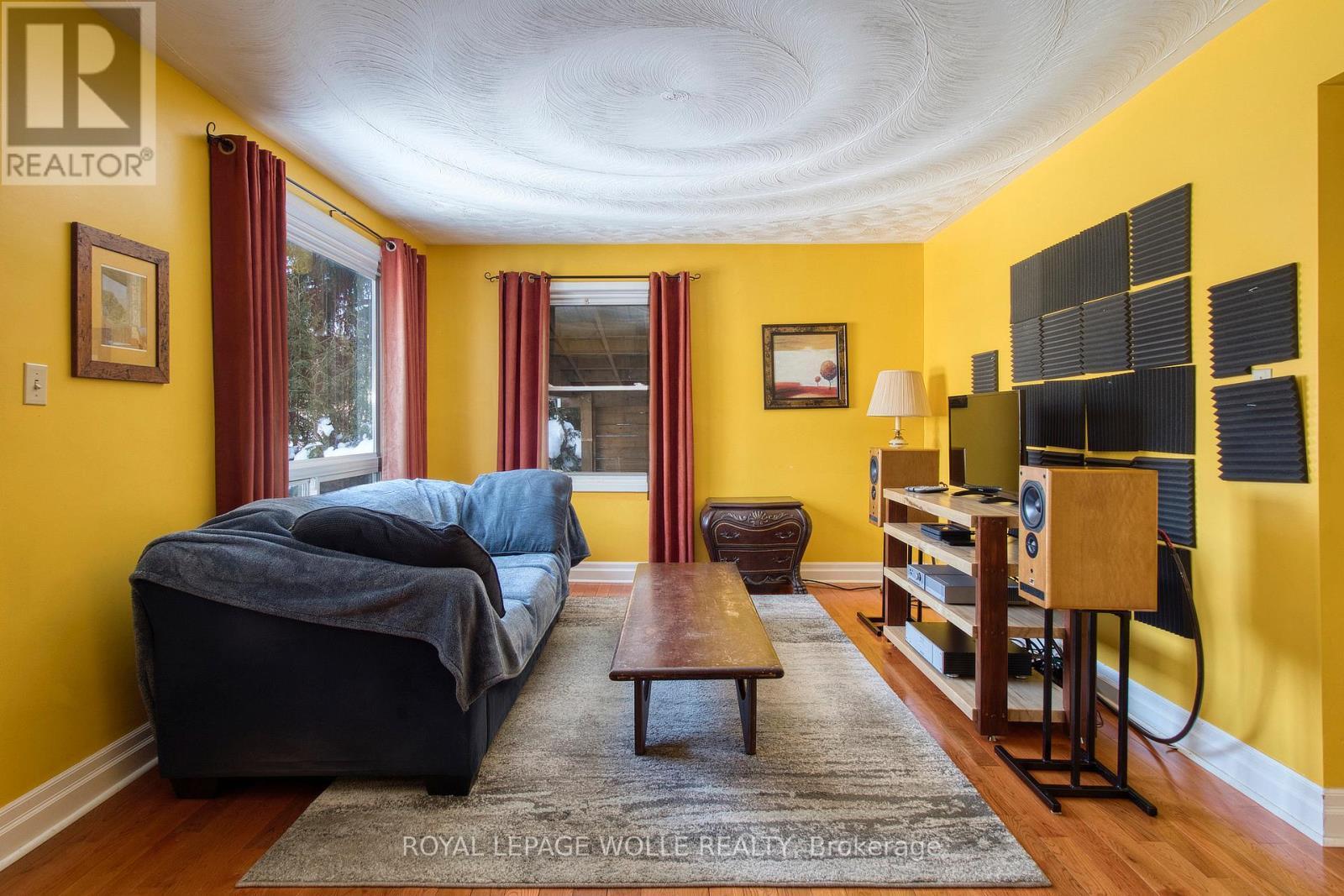 












30 WILLIAMS STREET

,
Wilmot,




Ontario
N3A2C4

