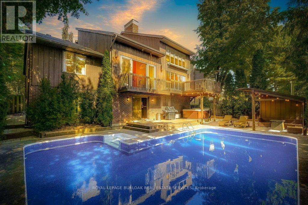 












9 FORESTHILL CRESCENT

,
Pelham,




Ontario
L0S1E1

