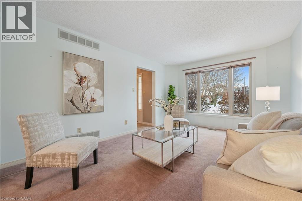 












43 BRADY Lane

,
Guelph,




Ontario
N1L1A4

