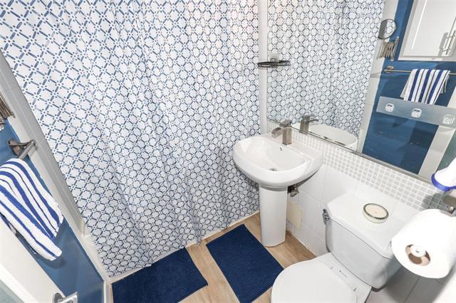 









71


Roslyn

RD, 102,
Winnipeg,




MB
R3L 0G2

