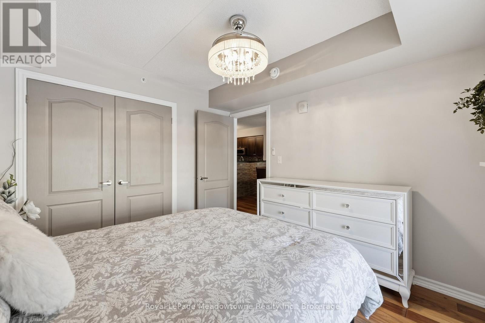 












114 - 1440 MAIN STREET E

,
Milton (DE Dempsey),




Ontario
L9T8W6

