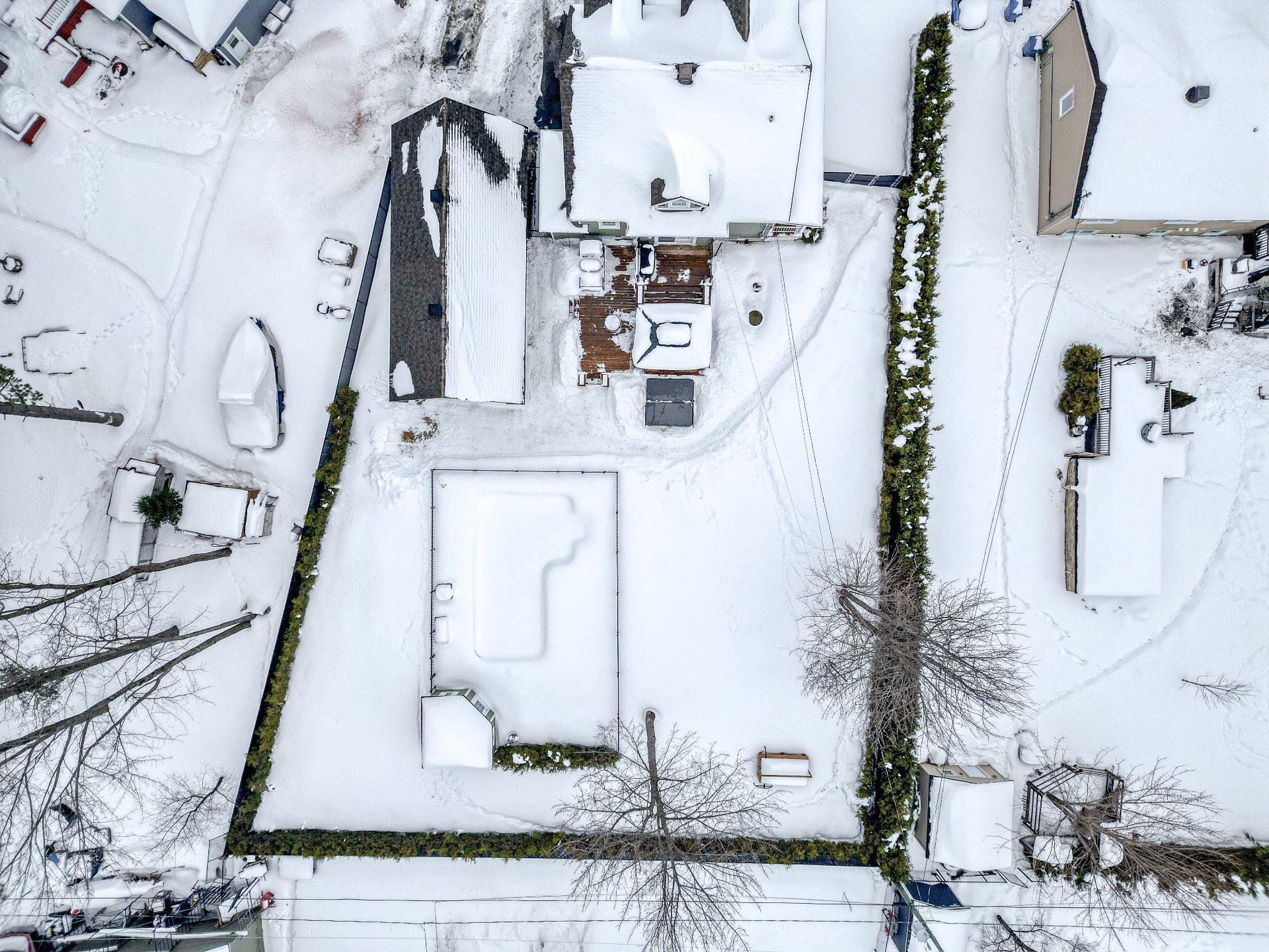 









33


Rue Lauzon

,
Saint-Lin/Laurentides,




QC
J5M0E8

