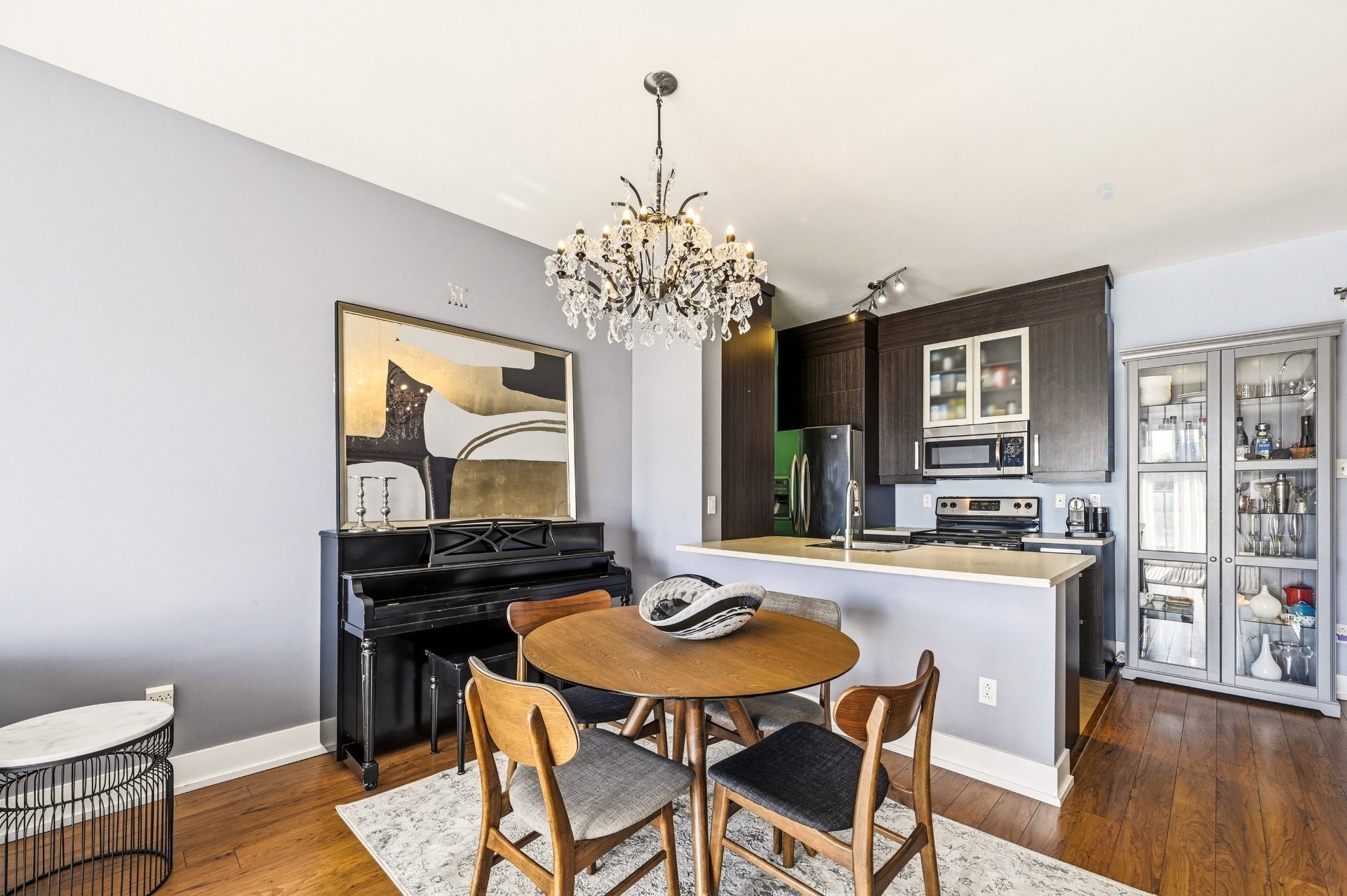 









35


Av. Ernest-Rochette

, 307,
La Prairie,




QC
J5R0M4

