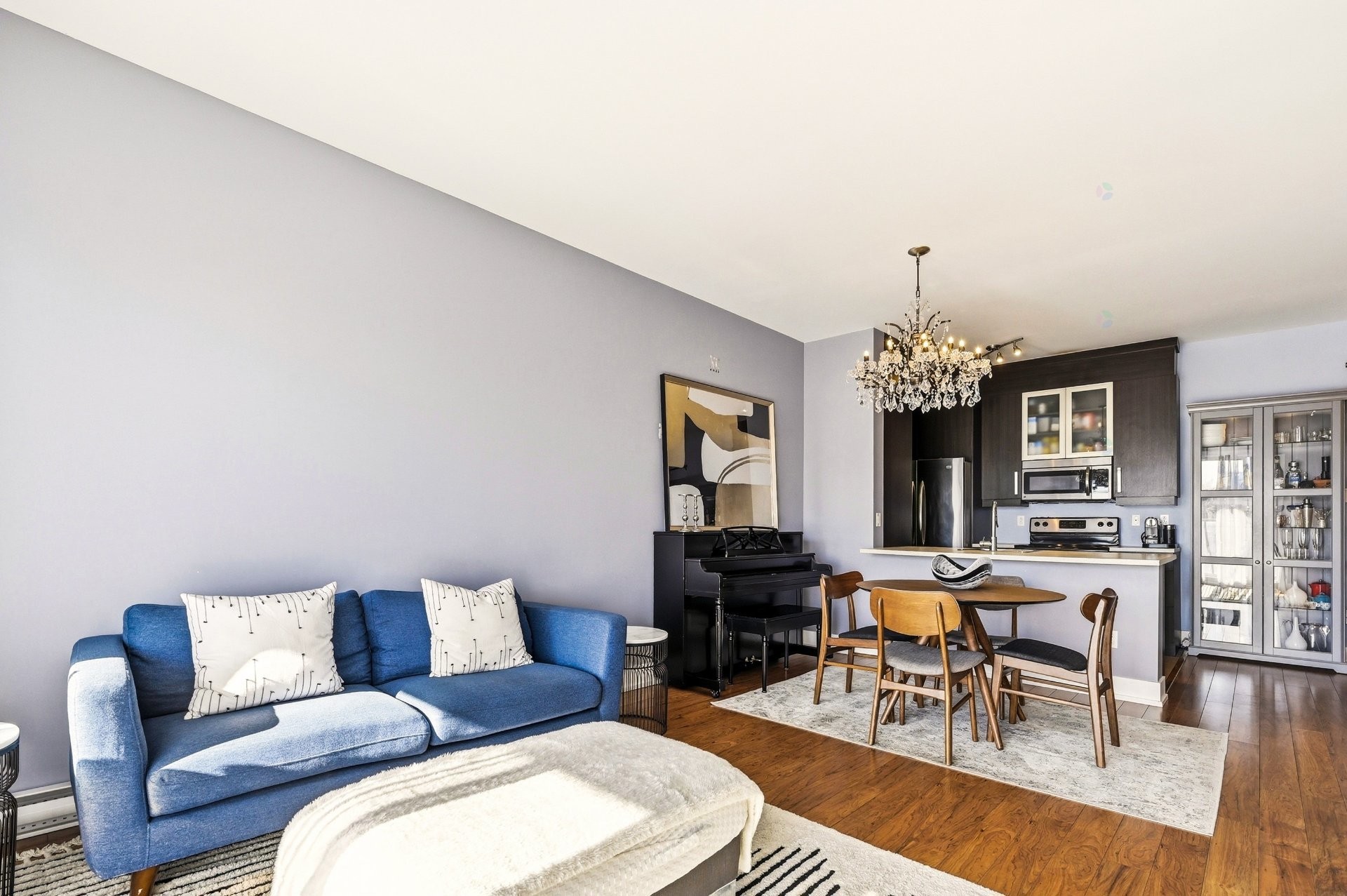 









35


Av. Ernest-Rochette

, 307,
La Prairie,




QC
J5R0M4

