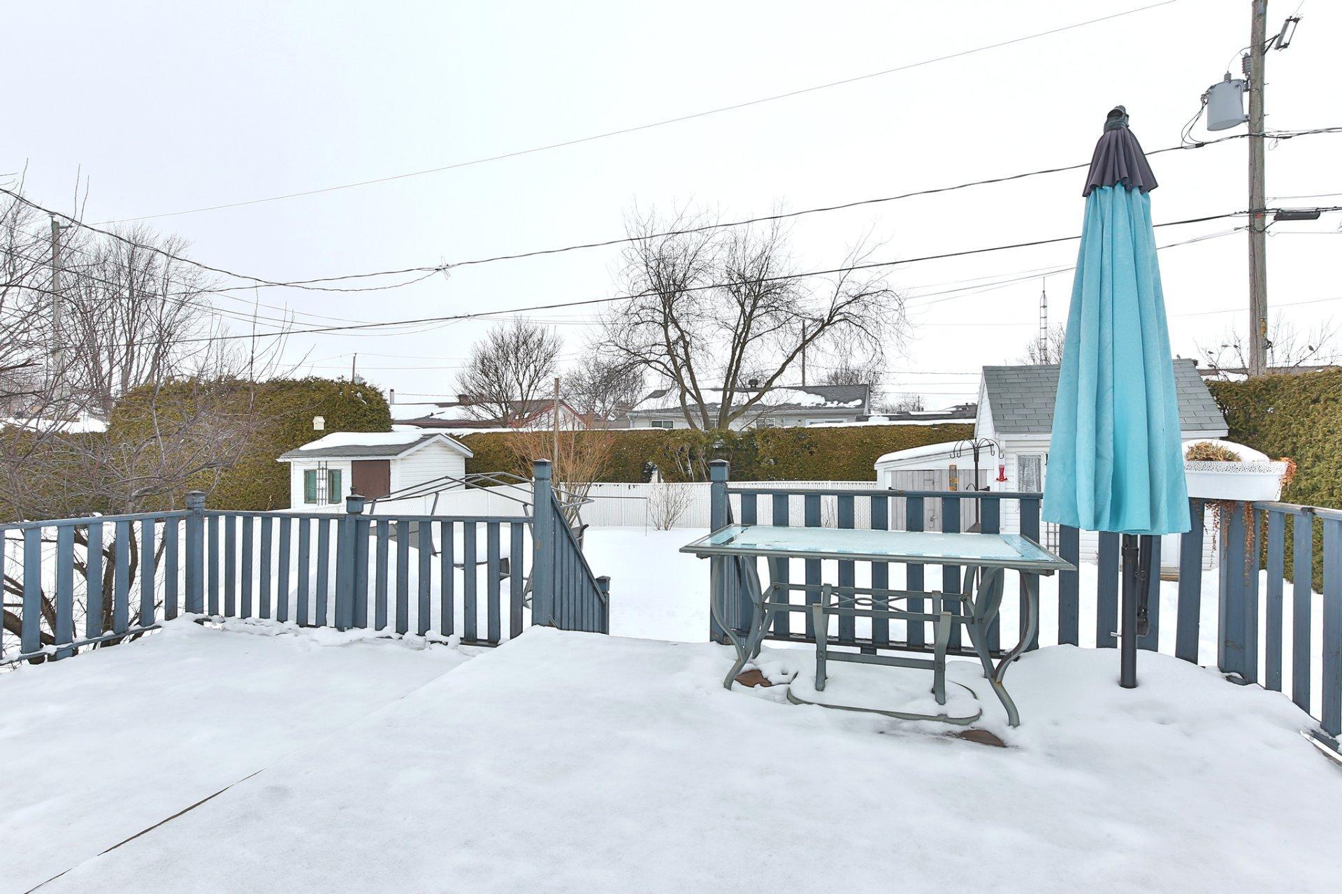 









550


Av. Georges-Rainville

,
Saint-Jean-sur-Richelieu,




QC
J2X5J9

