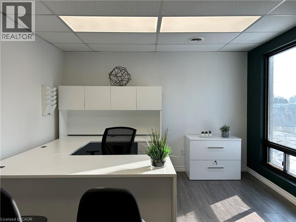 












101 DONLY Drive S Unit# 3

,
Simcoe,




Ontario
N3X4K2

