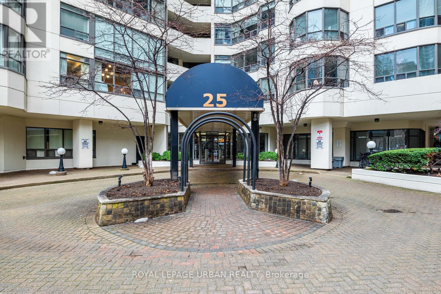 












505 - 25 MAITLAND STREET

,
Toronto,




Ontario
M4Y2W1

