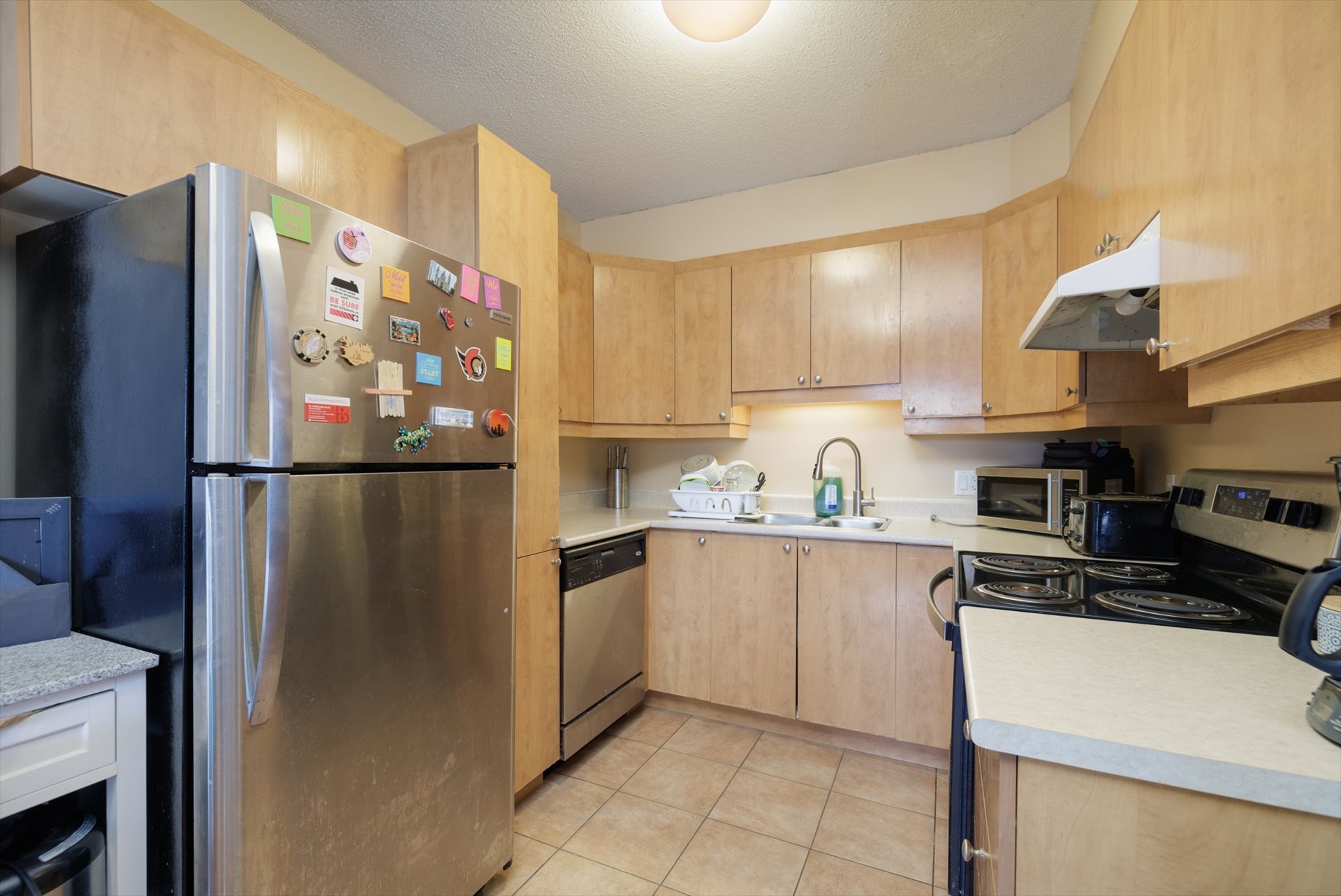 









480


Boul. Galland

, 410,
Dorval,




QC
H9S5Y2

