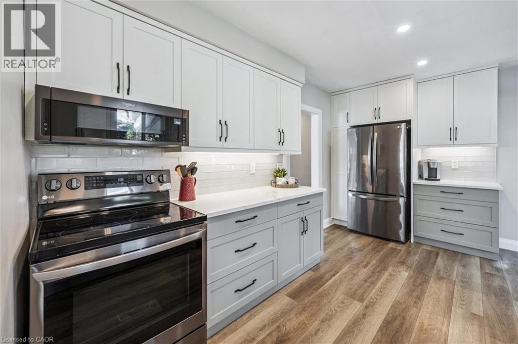 












26 VISTA Terrace

,
Guelph,




Ontario
N1E1A1

