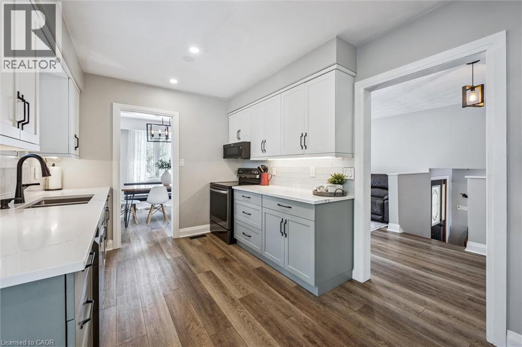 












26 VISTA Terrace

,
Guelph,




Ontario
N1E1A1

