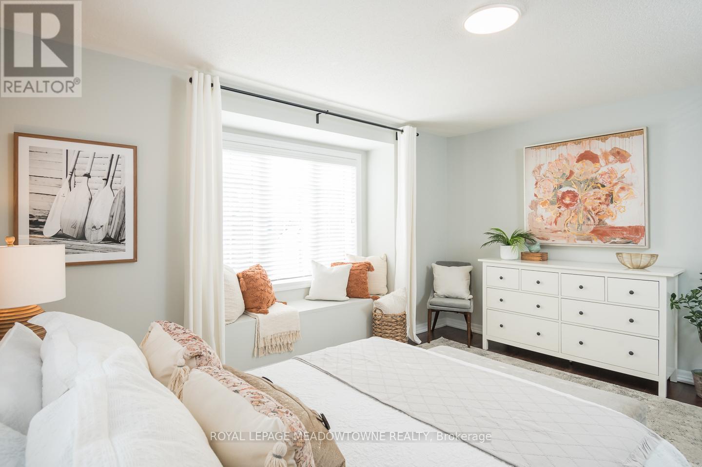 












554 SPEYER CIRCLE

,
Milton,




Ontario
L9T0Y1

