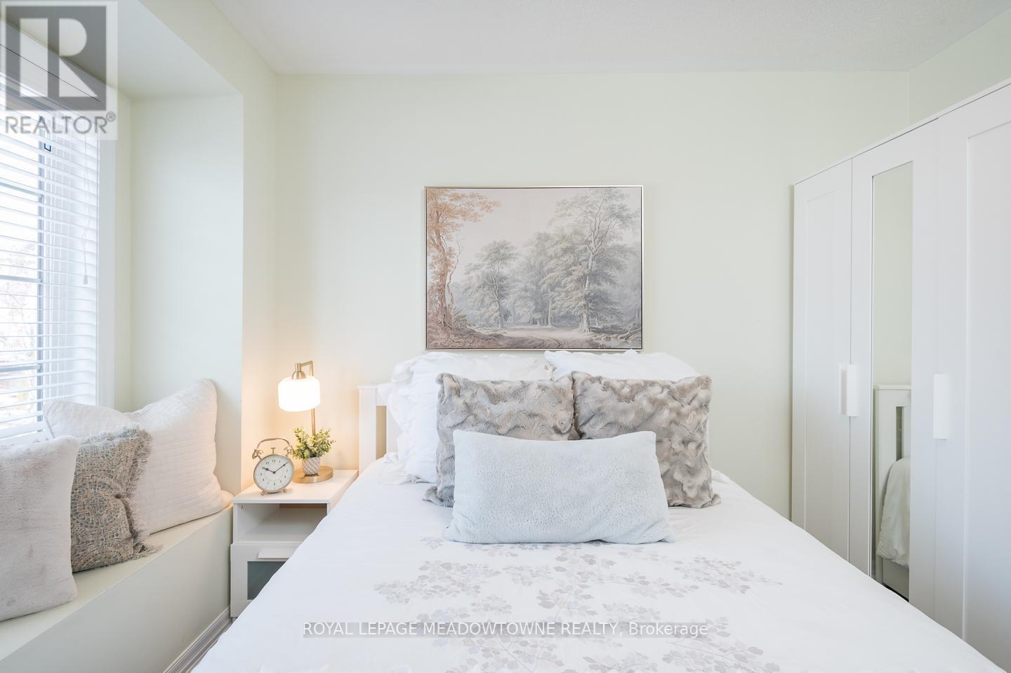 












554 SPEYER CIRCLE

,
Milton,




Ontario
L9T0Y1

