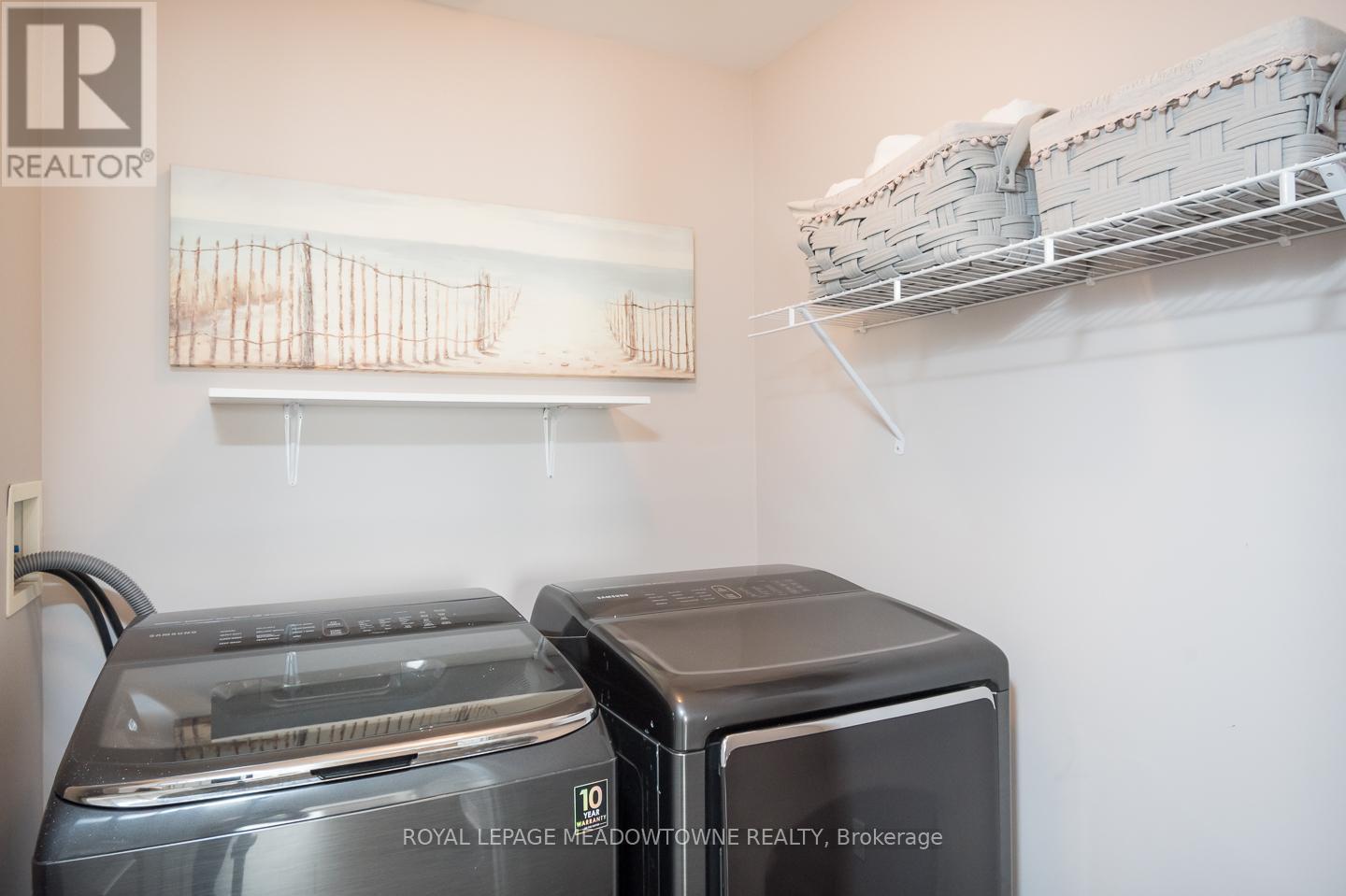 












554 SPEYER CIRCLE

,
Milton,




Ontario
L9T0Y1

