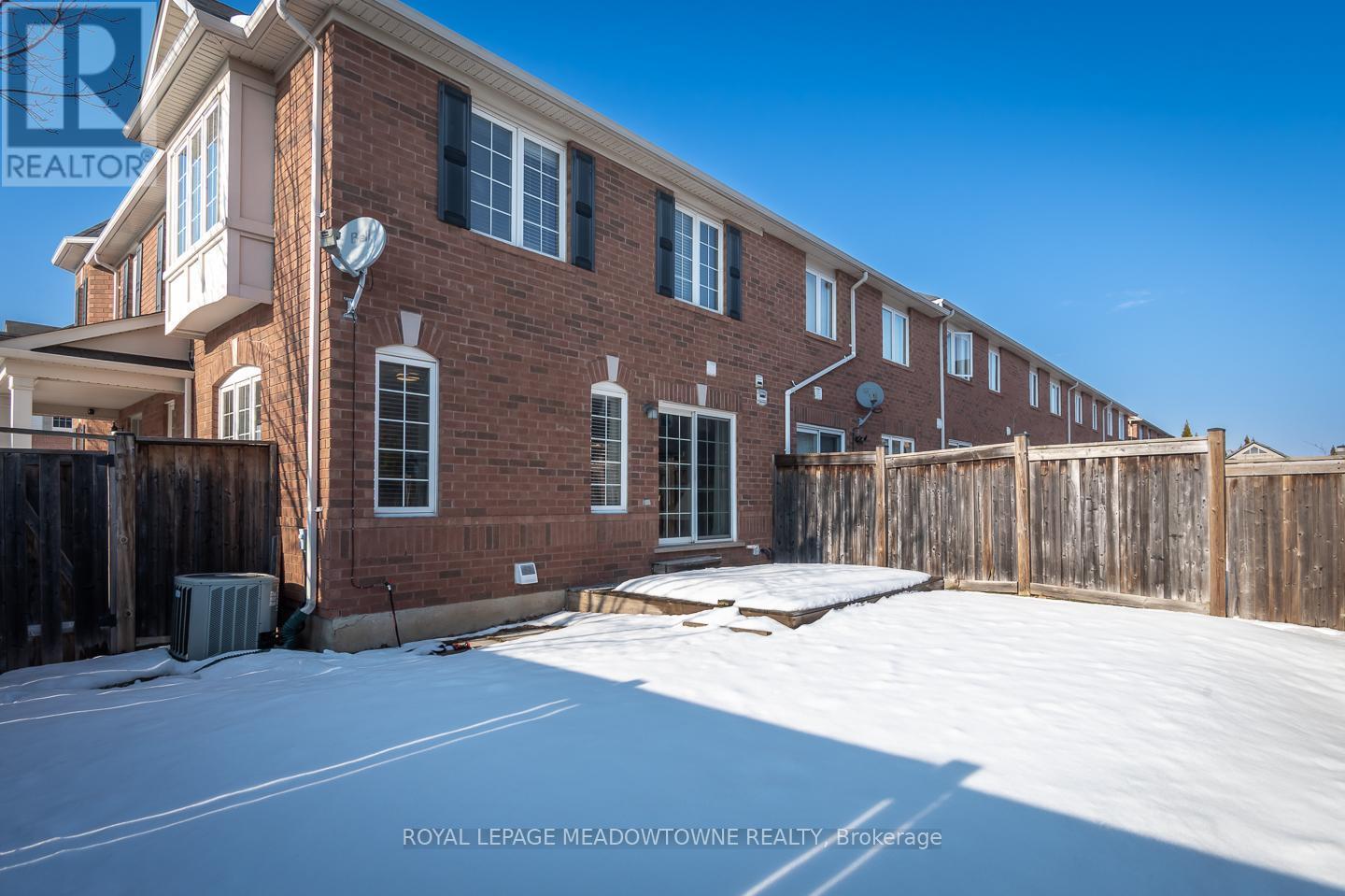 












554 SPEYER CIRCLE

,
Milton,




Ontario
L9T0Y1

