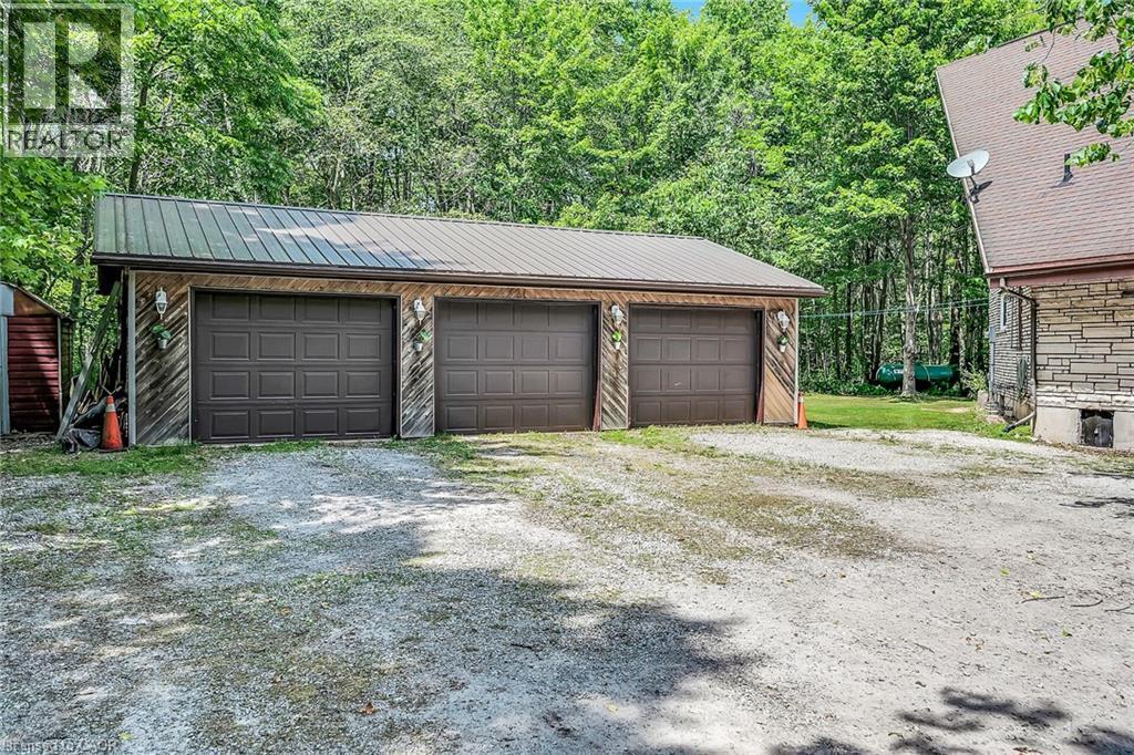 












35 LITTLE Road

,
Cayuga,




Ontario
N0A1E0

