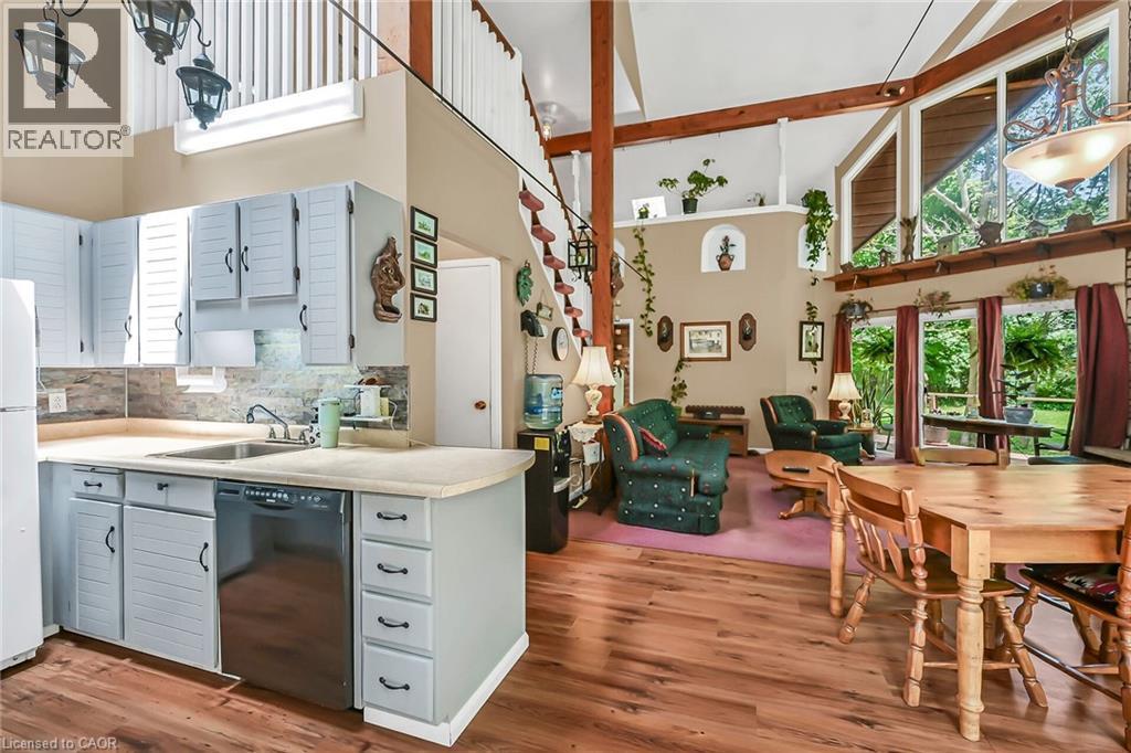 












35 LITTLE Road

,
Cayuga,




Ontario
N0A1E0

