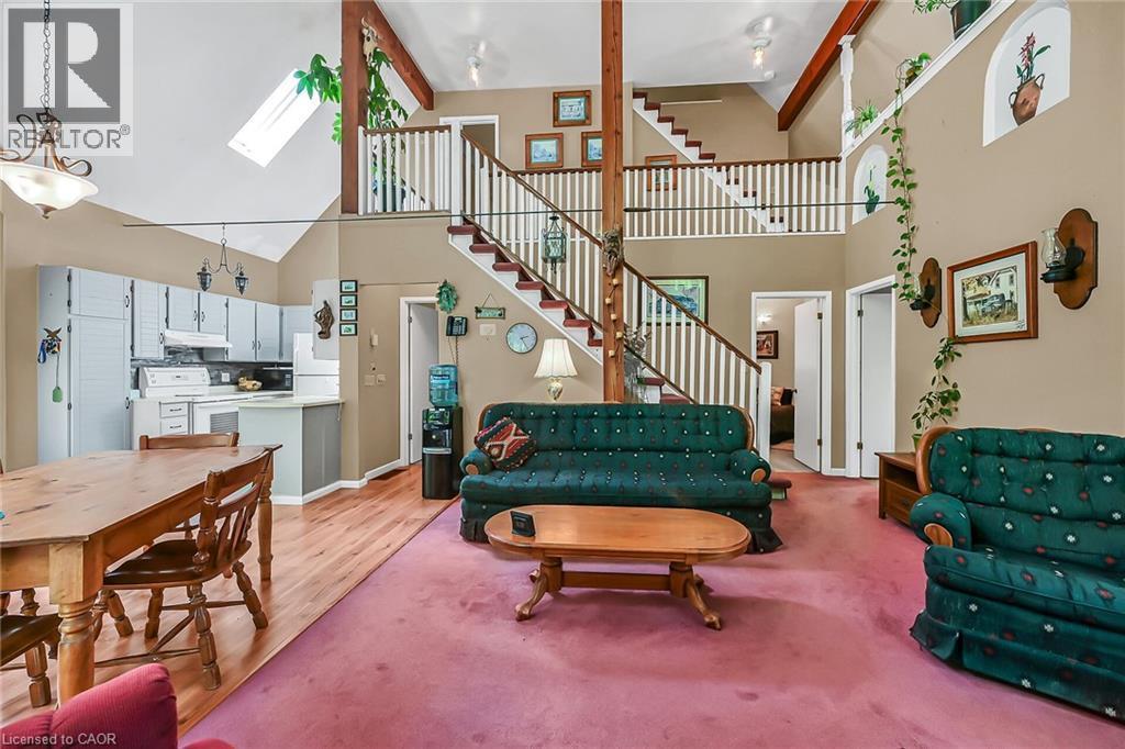 












35 LITTLE Road

,
Cayuga,




Ontario
N0A1E0

