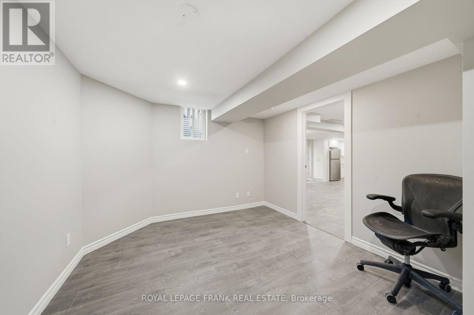 












BASEMENT - 32 HEARNE CRESCENT

,
Ajax (Central),




Ontario
L1T3P5

