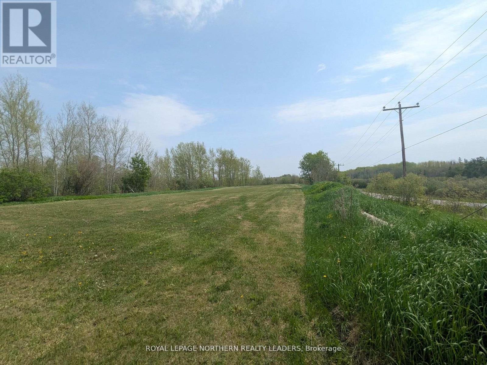 












CON 2 N PT LOT 12 WHITNEY

,
Timmins (SP - Connaught Hill),







Ontario
P0N1H0

