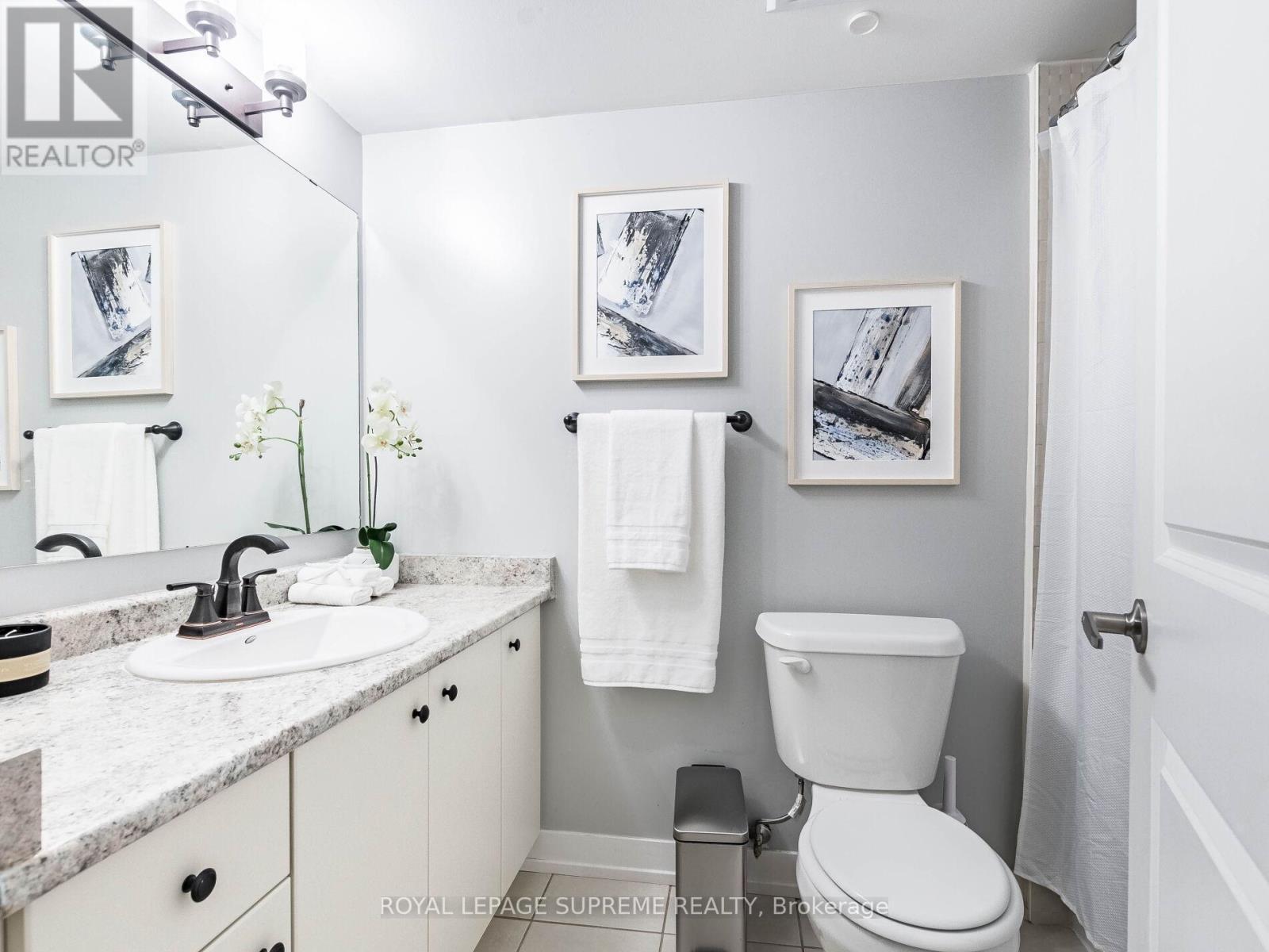 












301 - 6 DRUMMOND STREET

,
Toronto,




Ontario
M8V1Y8

