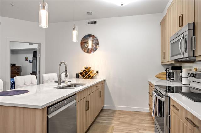 









3411


Pembina

HWY, 213,
Winnipeg,




MB
R3V 1A2

