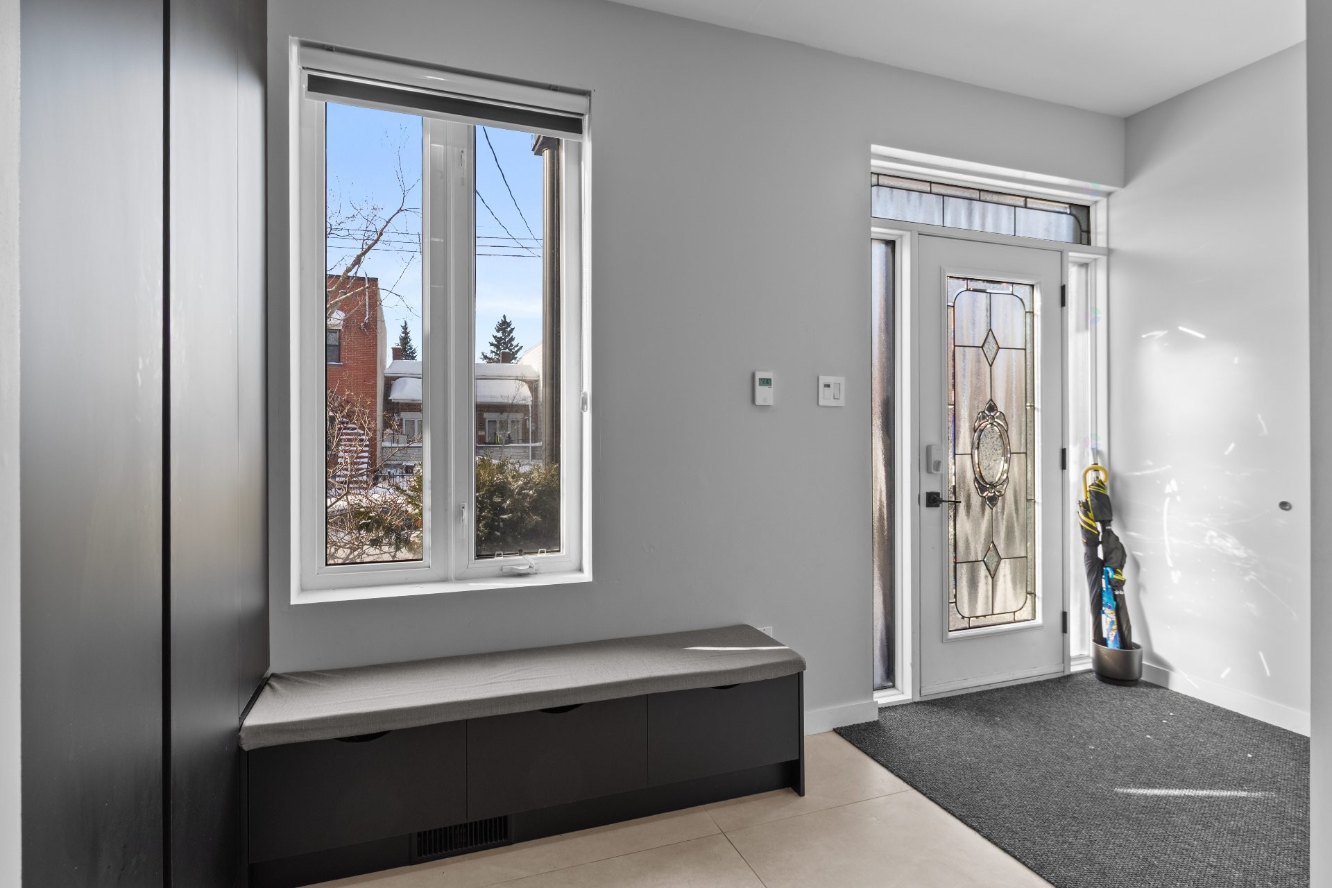 









6365


Av. des Érables

,
Montréal (Rosemont/La Petite-Patrie),




QC
H2G2M7

