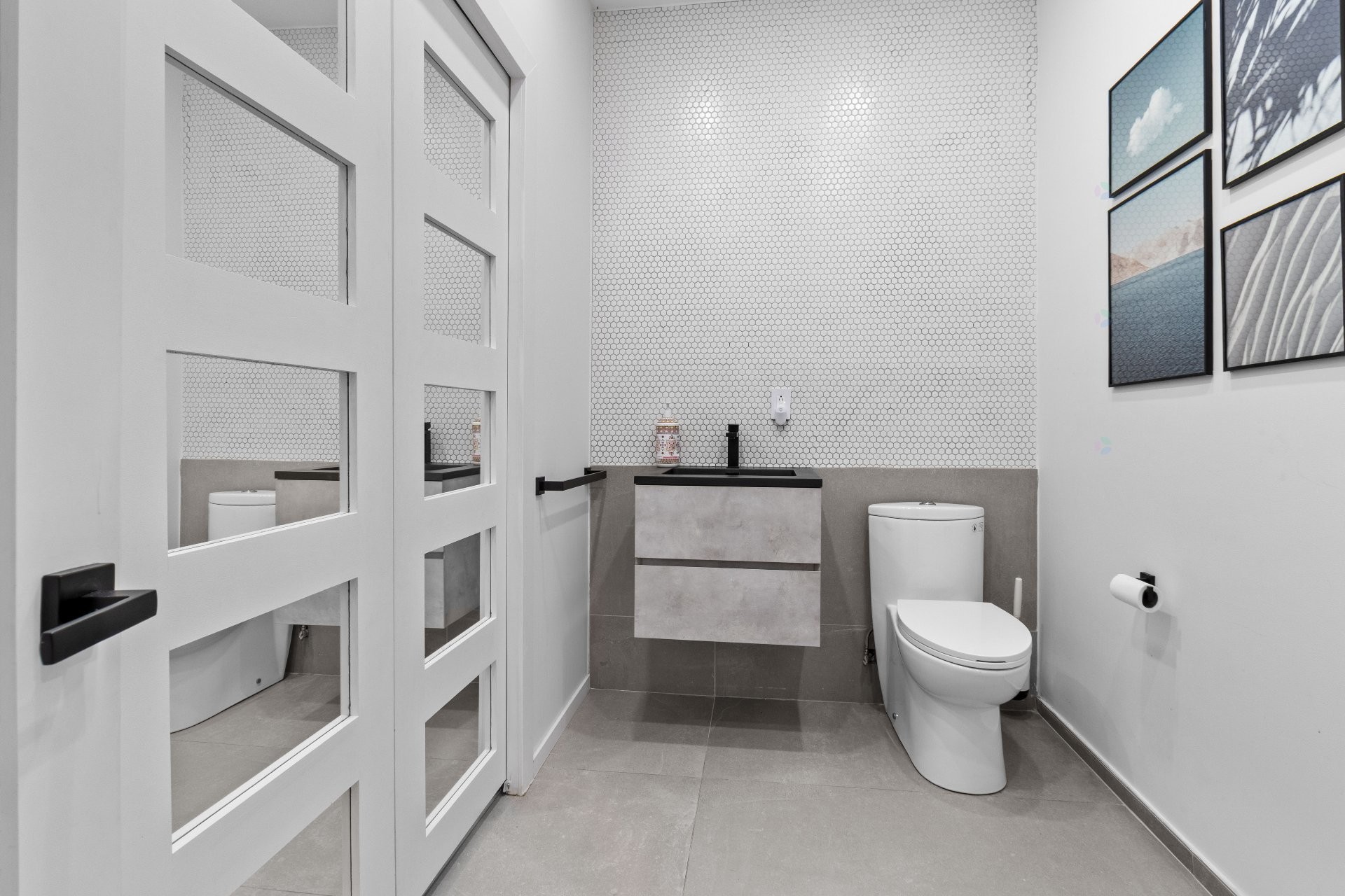 









6365


Av. des Érables

,
Montréal (Rosemont/La Petite-Patrie),




QC
H2G2M7

