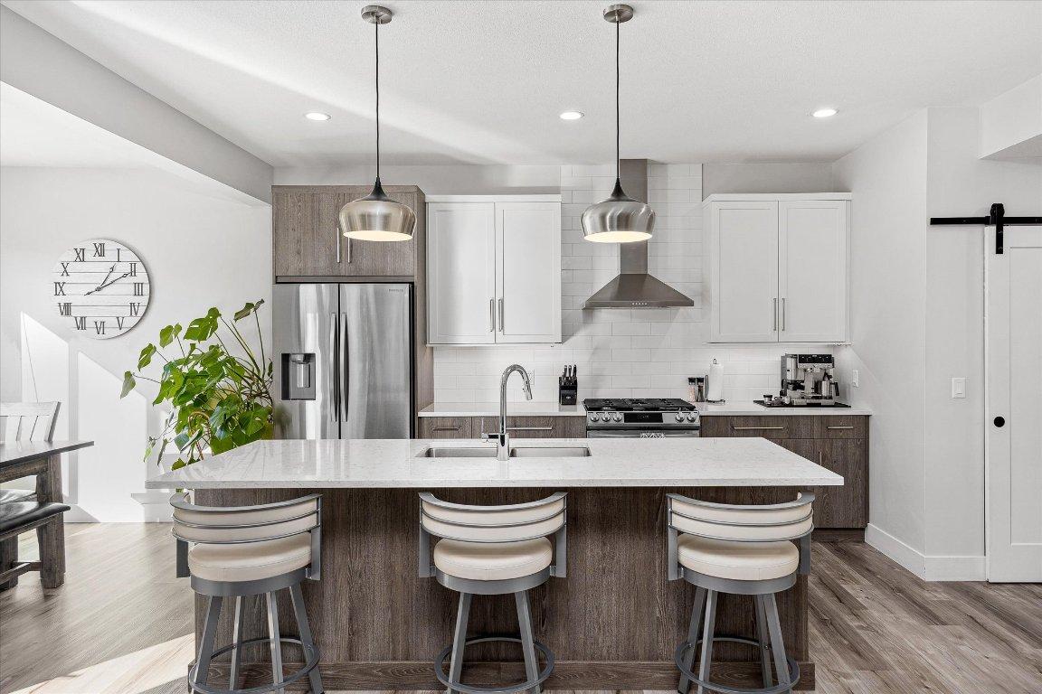 









2575


Eagle Ridge

Drive, 7,
West Kelowna,




BC
V4T 0B7

