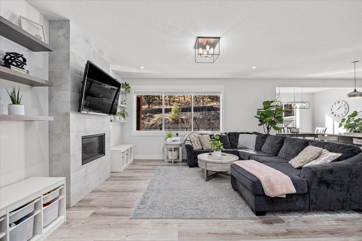 









2575


Eagle Ridge

Drive, 7,
West Kelowna,




BC
V4T 0B7

