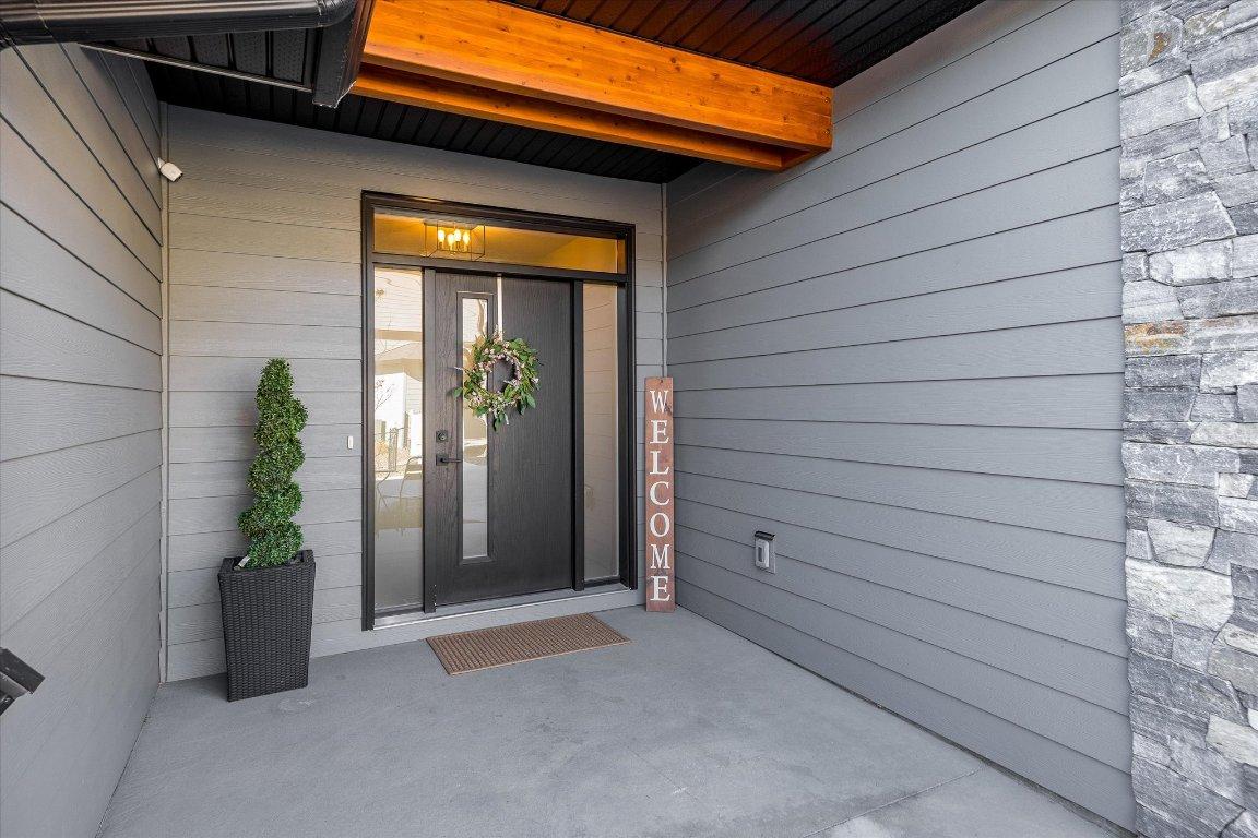 









2575


Eagle Ridge

Drive, 7,
West Kelowna,




BC
V4T 0B7

