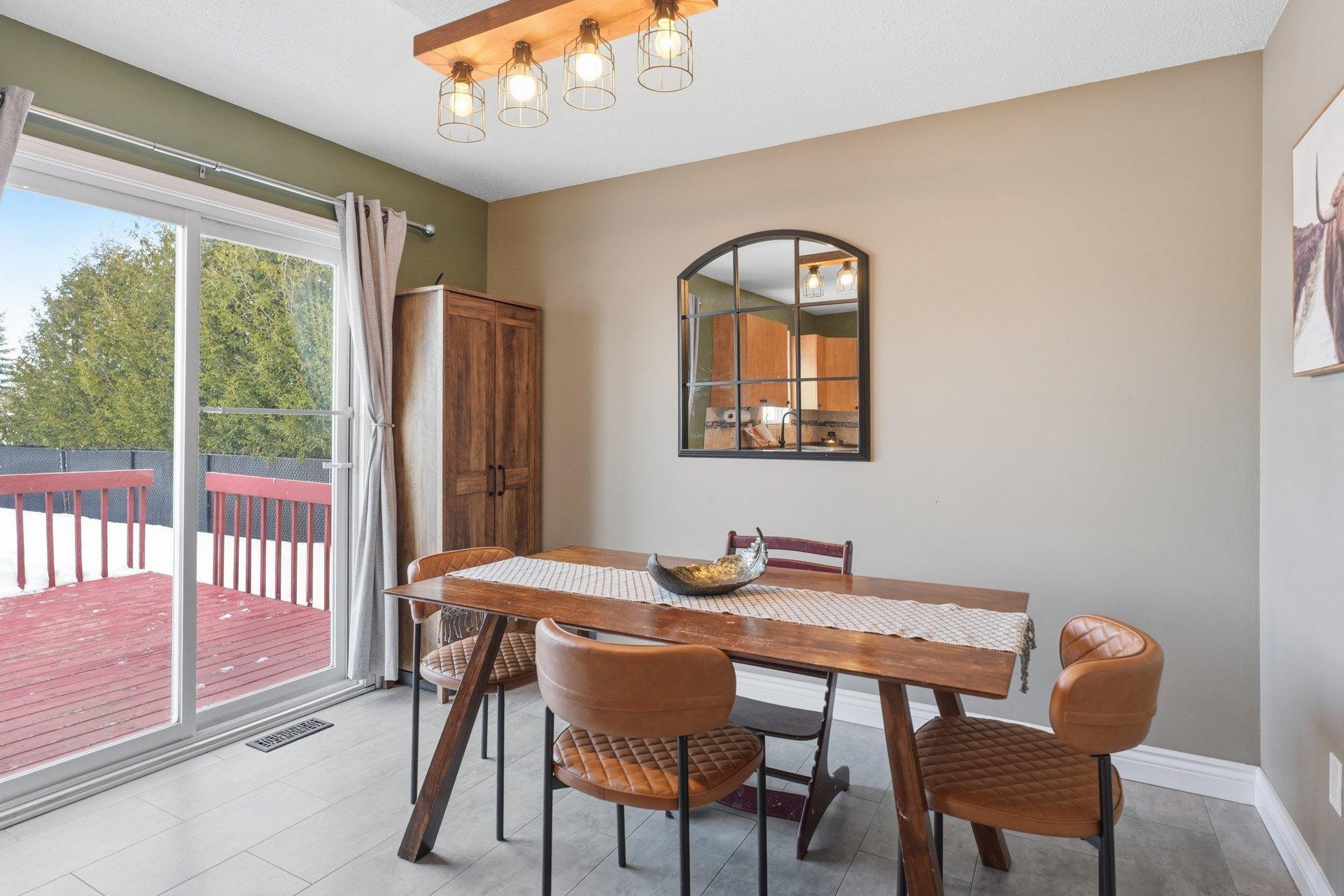 









35


Rue d'Andromède

,
Gatineau (Aylmer),




QC
J9J0A6

