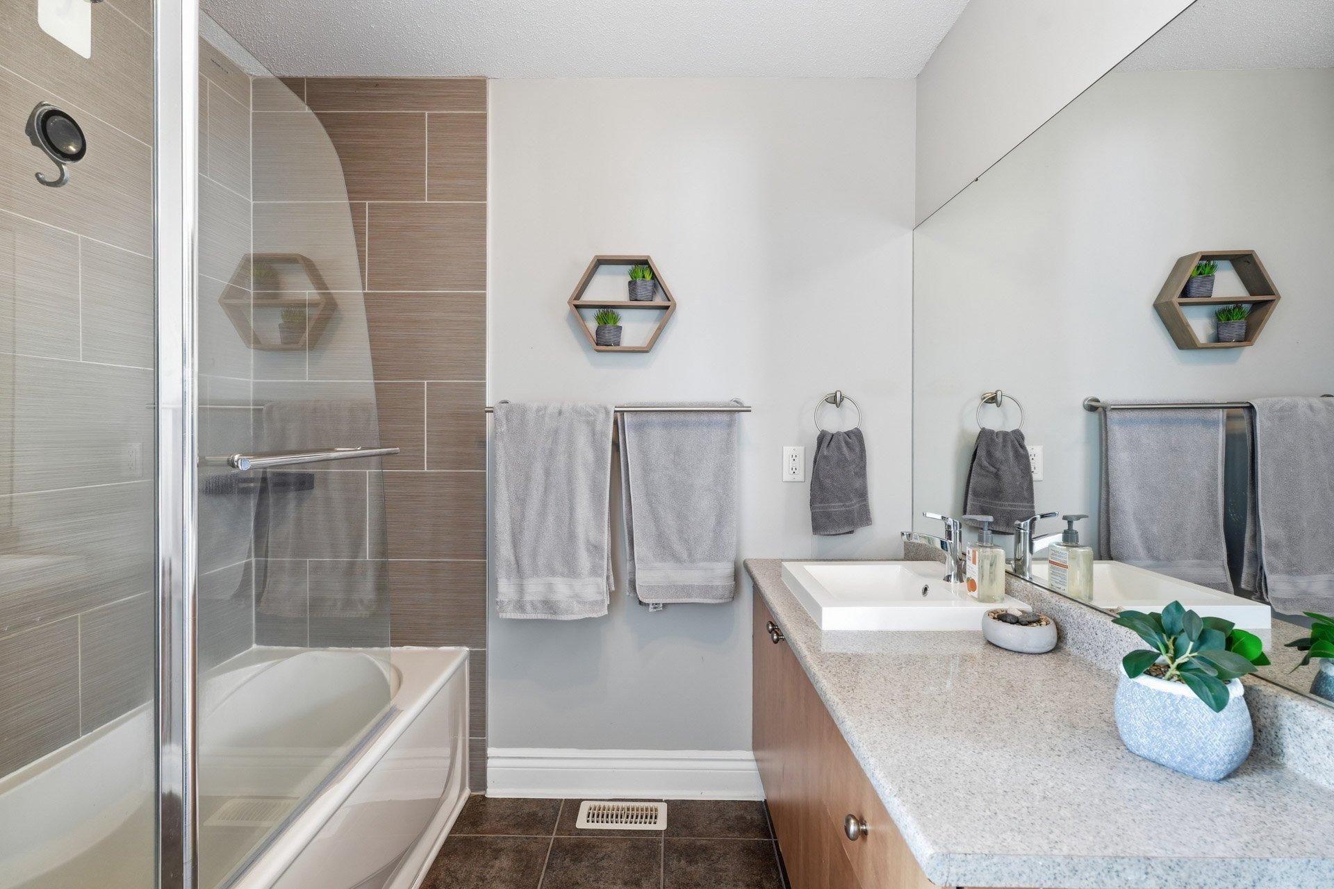 









35


Rue d'Andromède

,
Gatineau (Aylmer),




QC
J9J0A6

