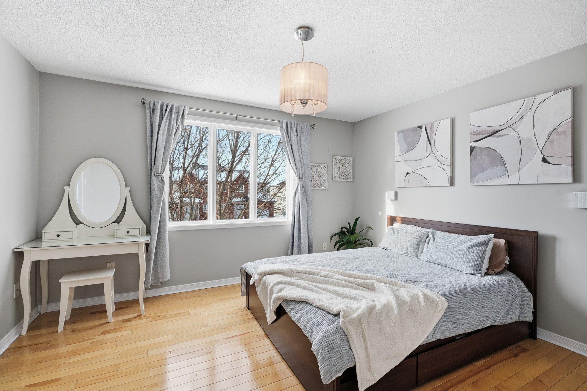 









35


Rue d'Andromède

,
Gatineau (Aylmer),




QC
J9J0A6

