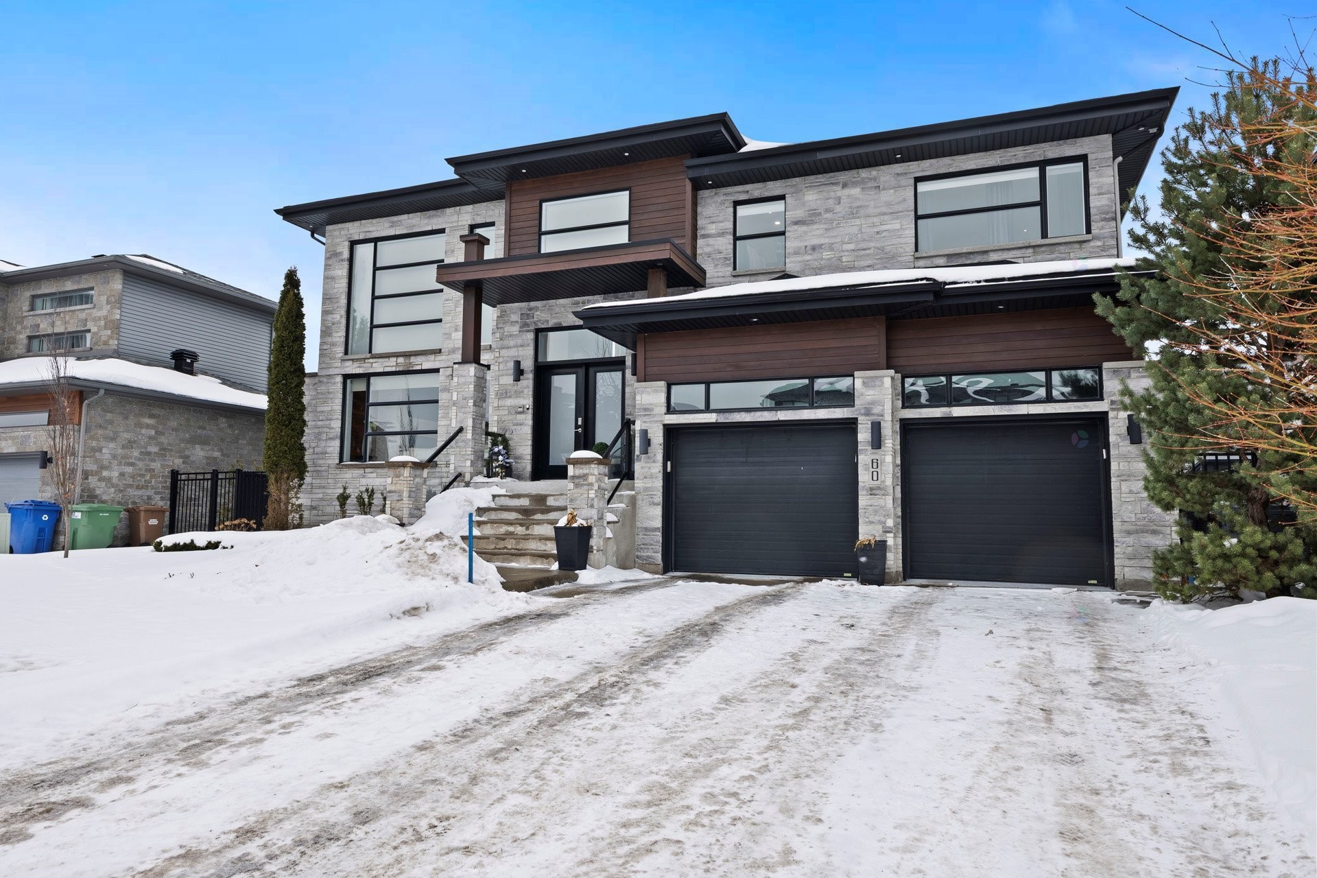 









60


Rue de Turin

,
Candiac,




QC
J5R0L3

