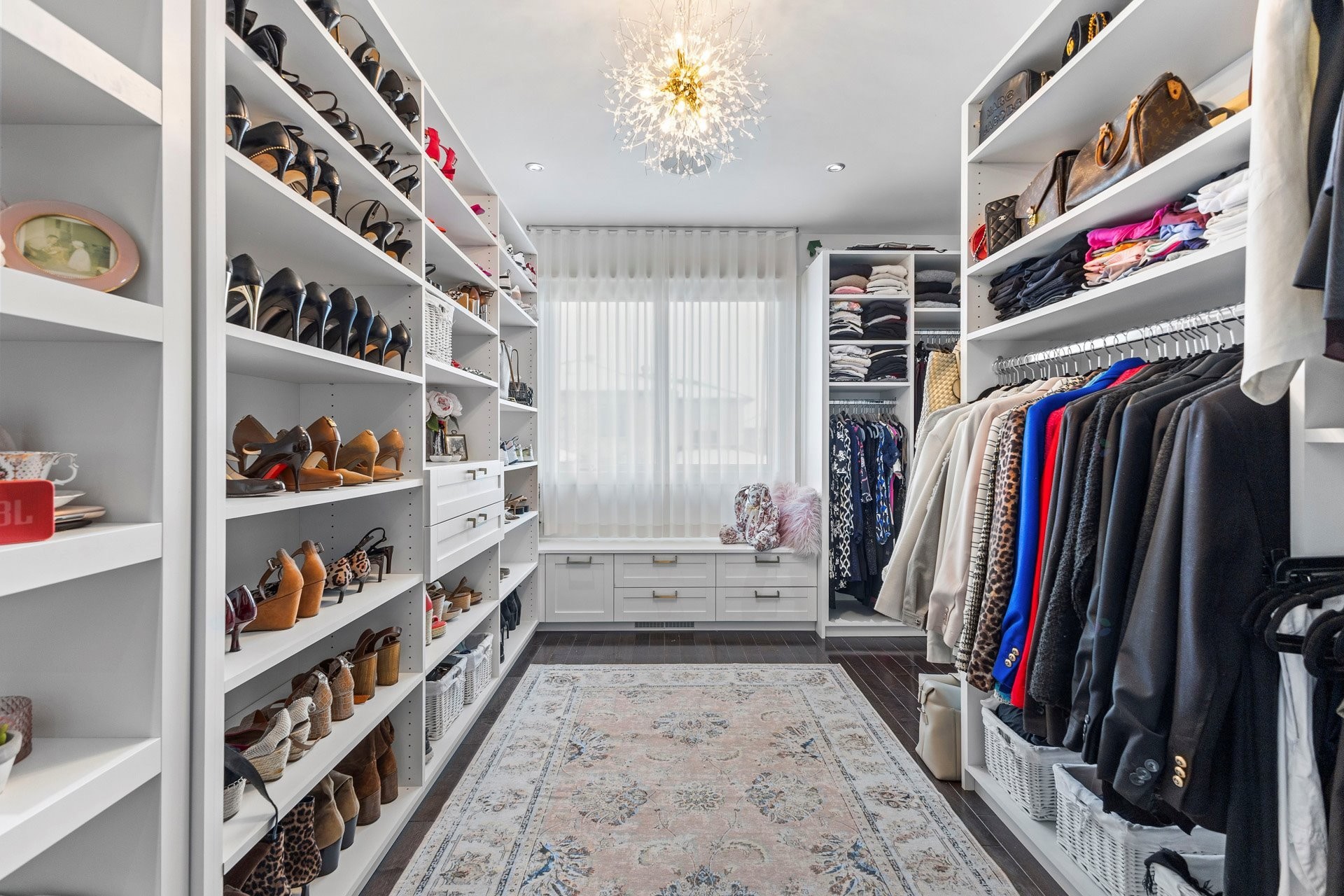 









60


Rue de Turin

,
Candiac,




QC
J5R0L3

