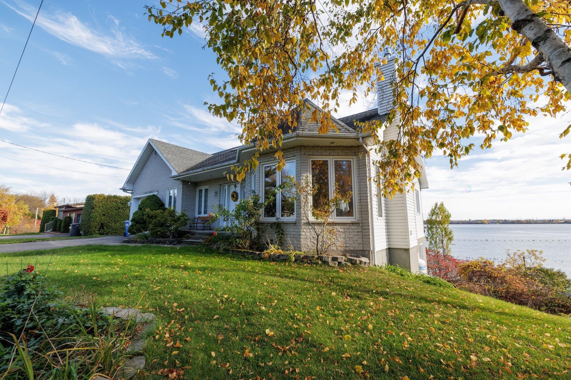 









183


Ch. du Fleuve

,
Pointe-des-Cascades,




QC
J0P1M0

