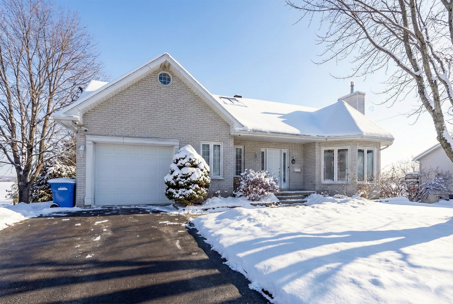 









183


Ch. du Fleuve

,
Pointe-des-Cascades,




QC
J0P1M0

